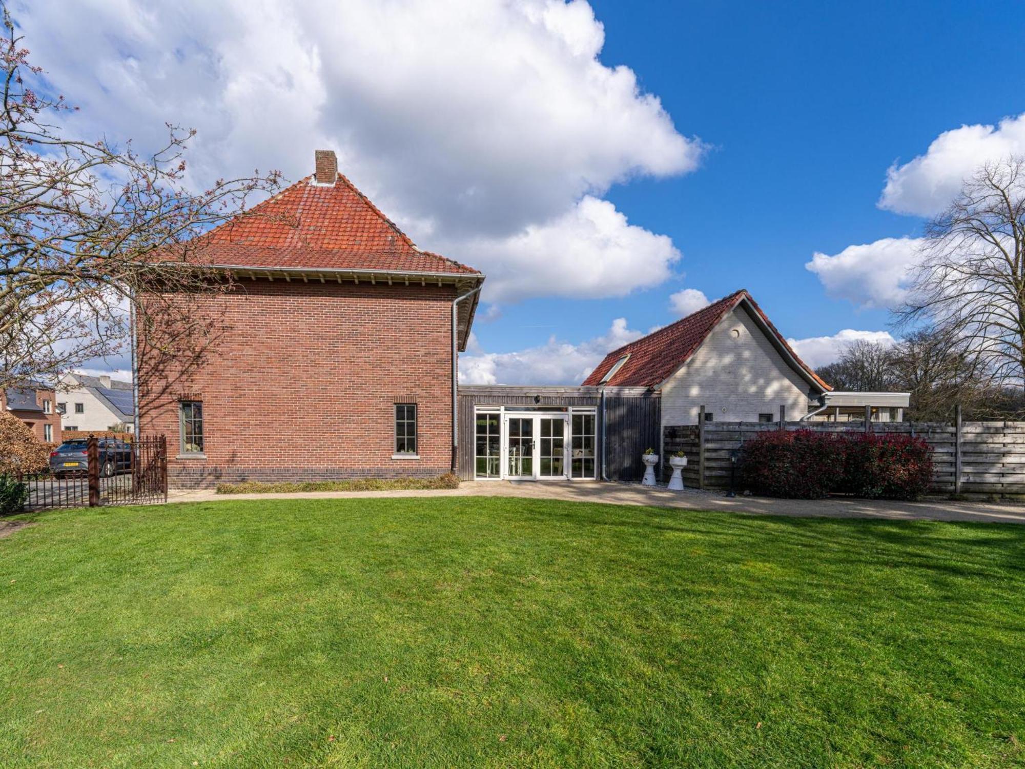 Het Bruegelhof Villa Peer Exterior foto