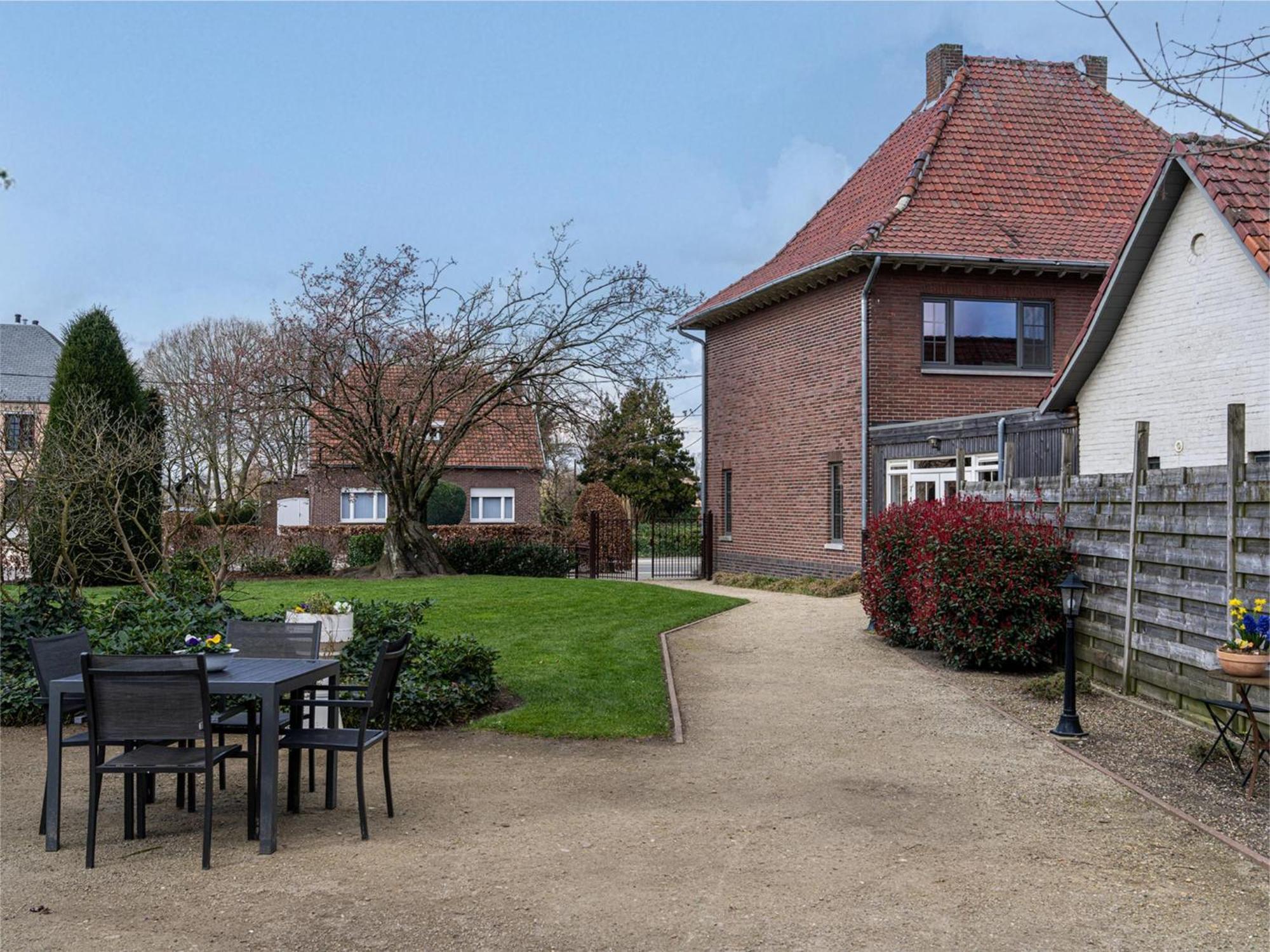 Het Bruegelhof Villa Peer Exterior foto